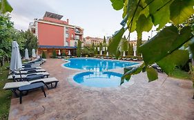 Hotel Forum